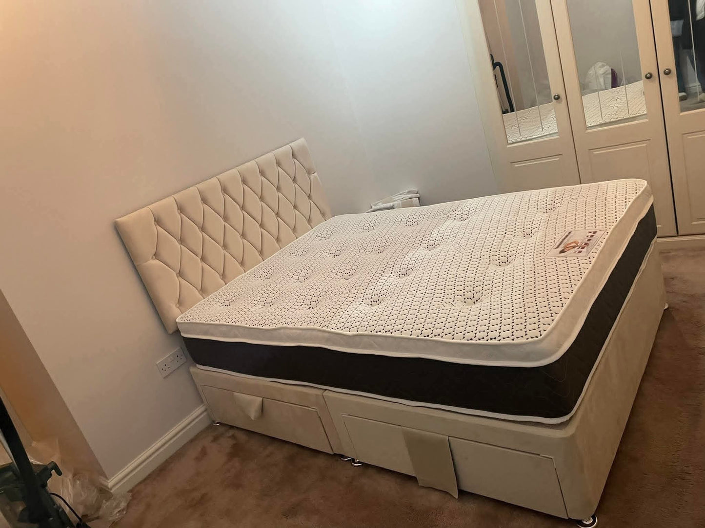 Luxury Ottoman Divan Bed with Storage – Stylish, Comfortable & Space-Saving