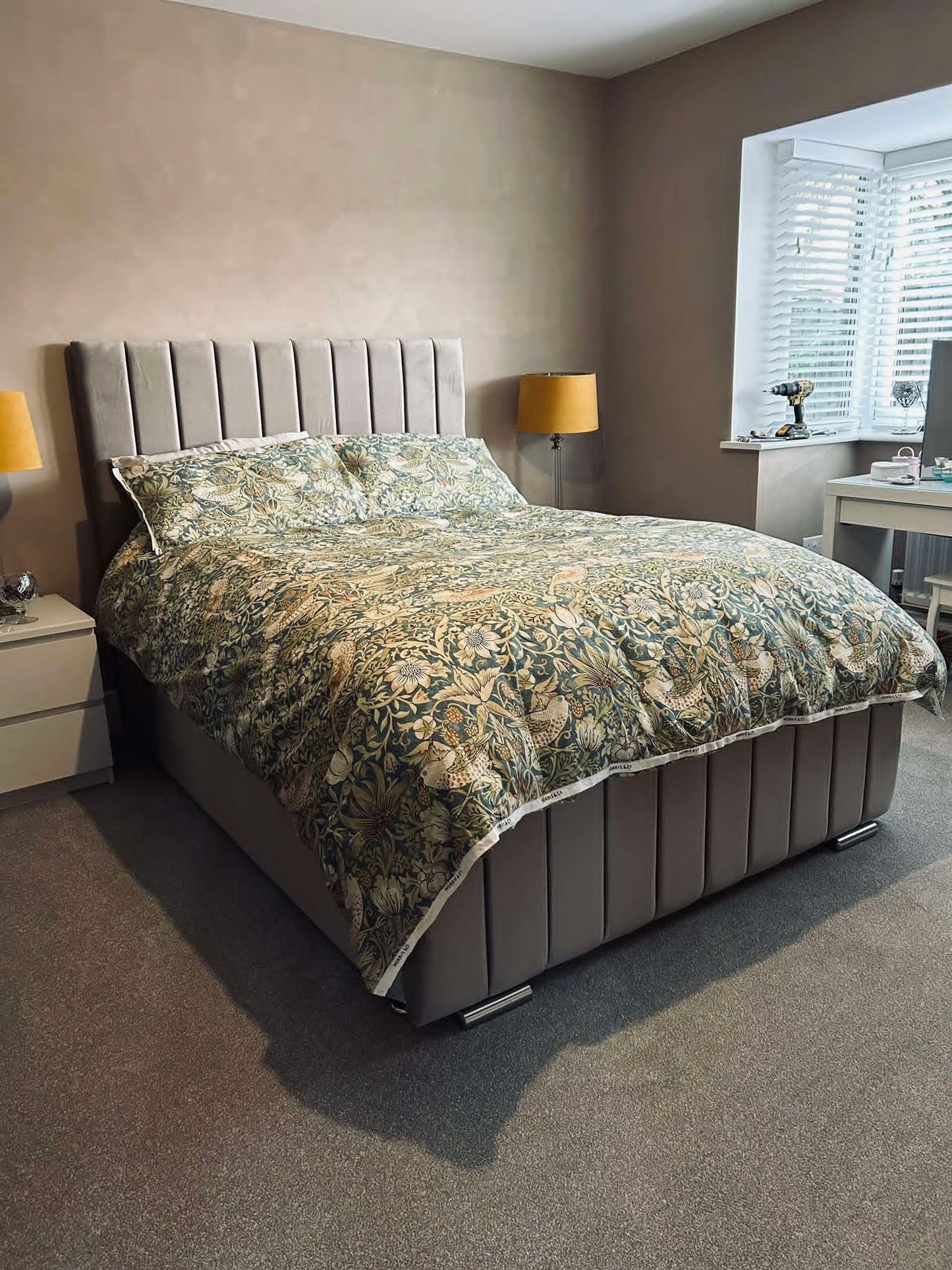 Luxury Ottoman Divan Bed with Storage – Stylish, Comfortable & Space-Saving